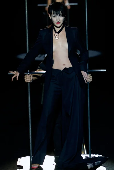 Look 2